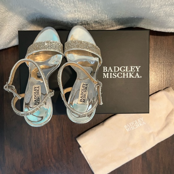 Badgley Mischka Women’s Olympia Glittered Heels - Picture 4 of 5